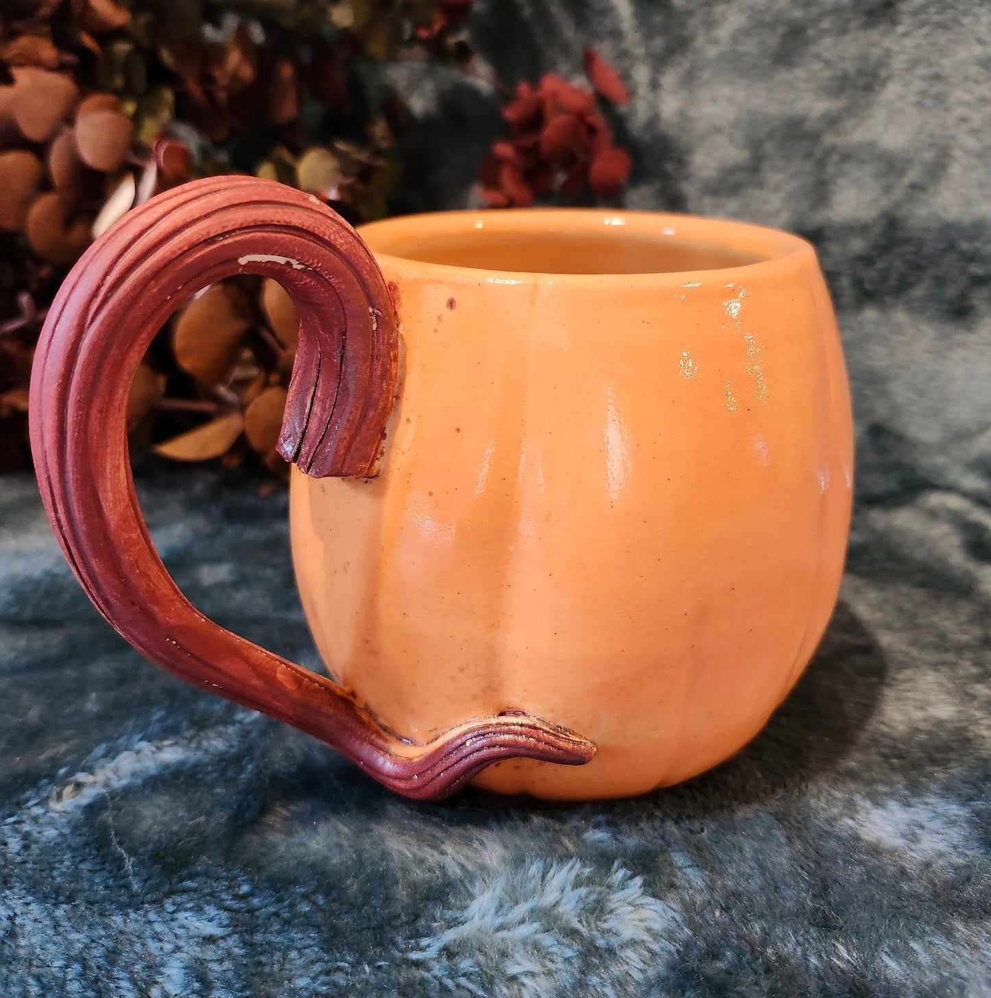 LG Pumpkin Mug 2