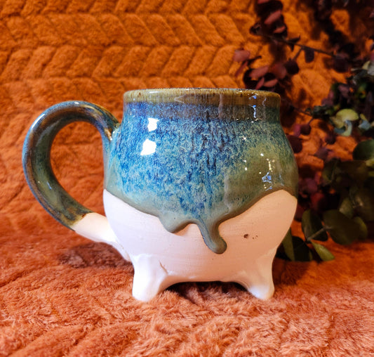 MED Cauldron Mug (Emerald Falls)