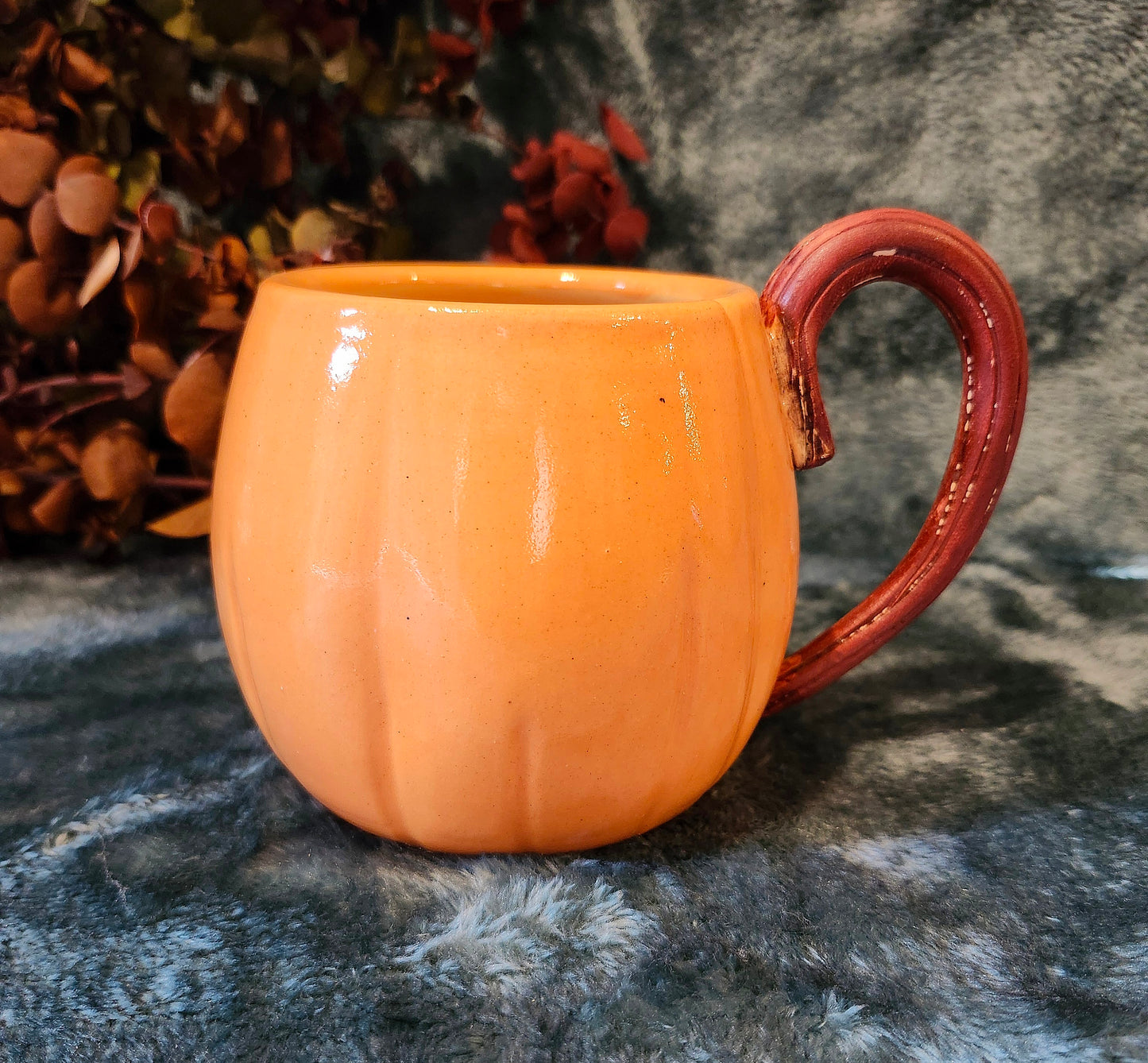 LG Pumpkin Mug 2