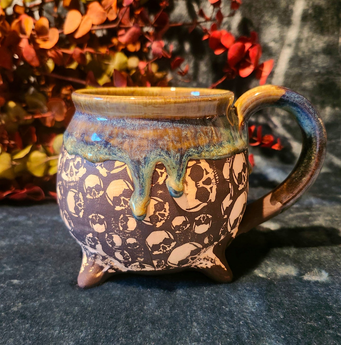 LG Poison Skull Cauldron (Emerald Falls)