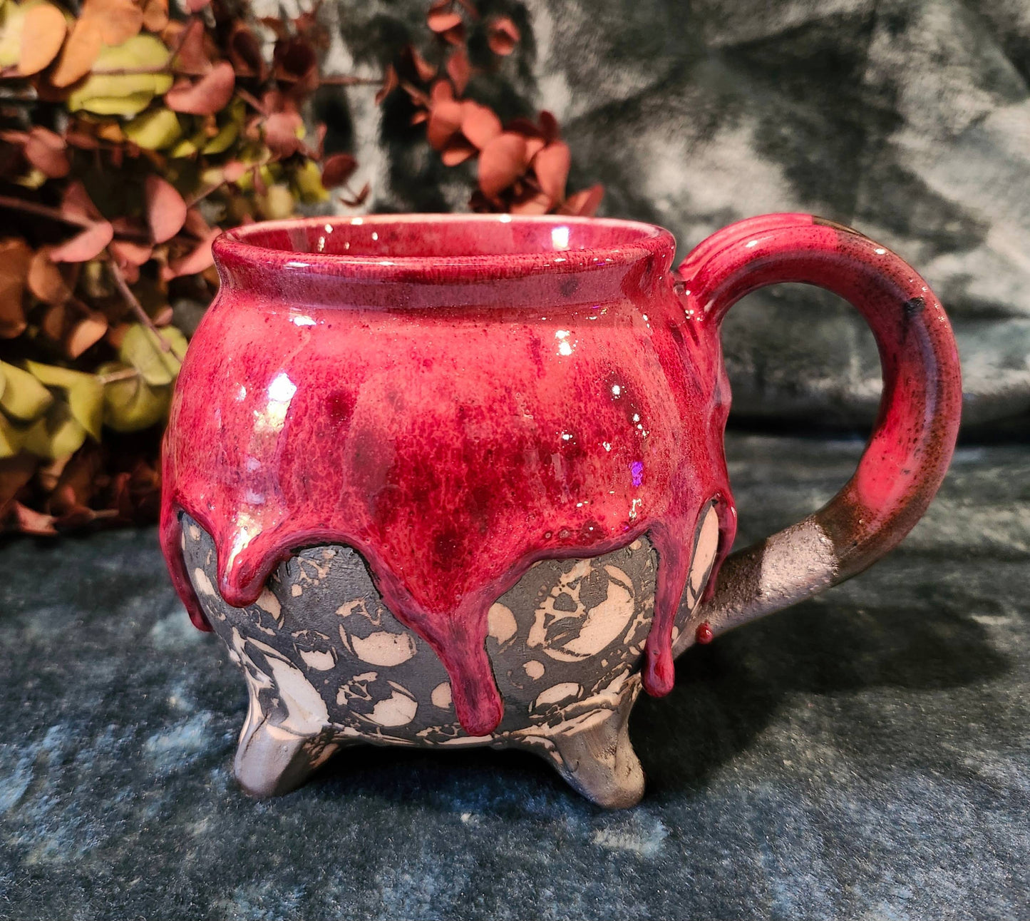 MED Poison Skull Cauldron (Red)