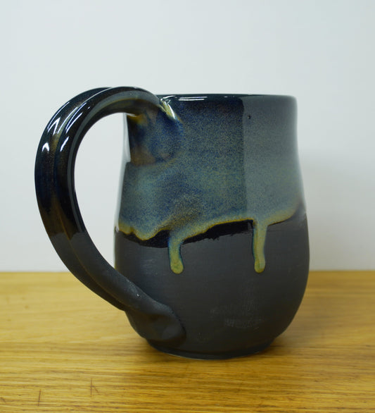 MED Two Texture mug- Mossy Midnight