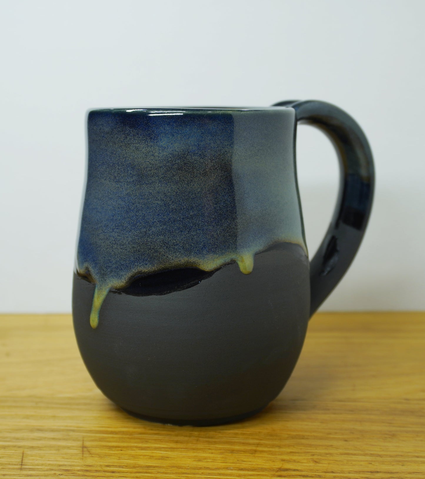 MED Two Texture mug- Mossy Midnight