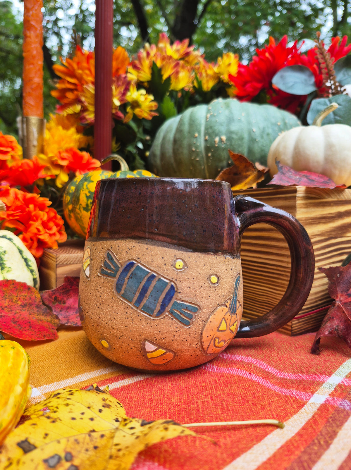 SM Trick or Treat mug